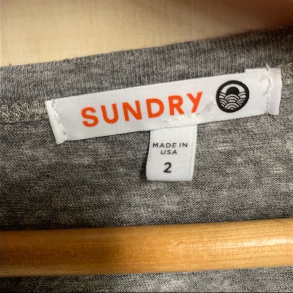 Sundry Ruffle Short Sleeve Tee Size 2 / Medium - Picture 7 of 7